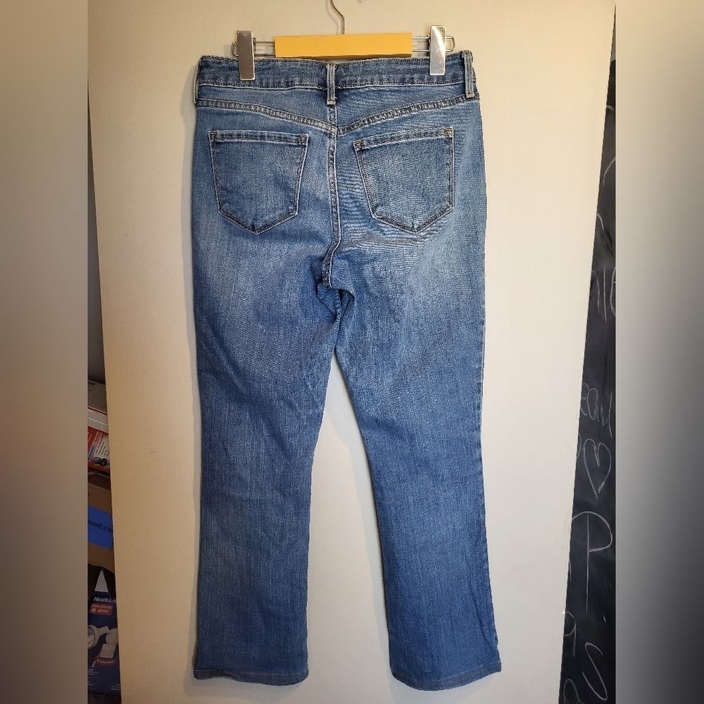 Old Navy Blue Mid Rise Boot Cut Jeans, Size 4 (28) - Picture 3 of 6